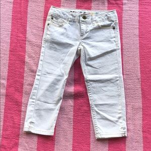 Mudd girls’ white denim Capri jeans-size 8